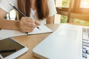 【疫情什么时候结束的解封正常上班/疫情啥时候解封?