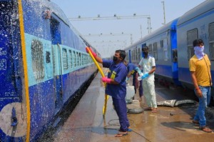 重大通报“椰岛常胜游戏果然有挂”教你装挂教程