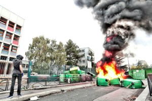 今日重大通报“新皇豪斗牛到底有没有透视挂吗”分享装挂详细步骤